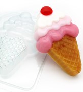Мороженое Рожок с ягодкой форма пластиковая